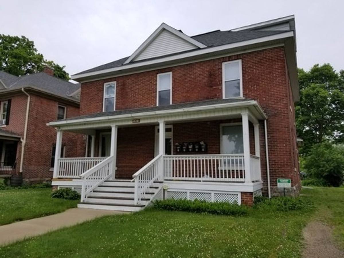 Apartment for rent at 1323 S 8th St, Goshen, IN 46526
