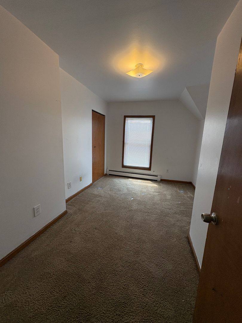 Apartment for rent at 420 Ballard St, Ypsilanti, MI 48197
