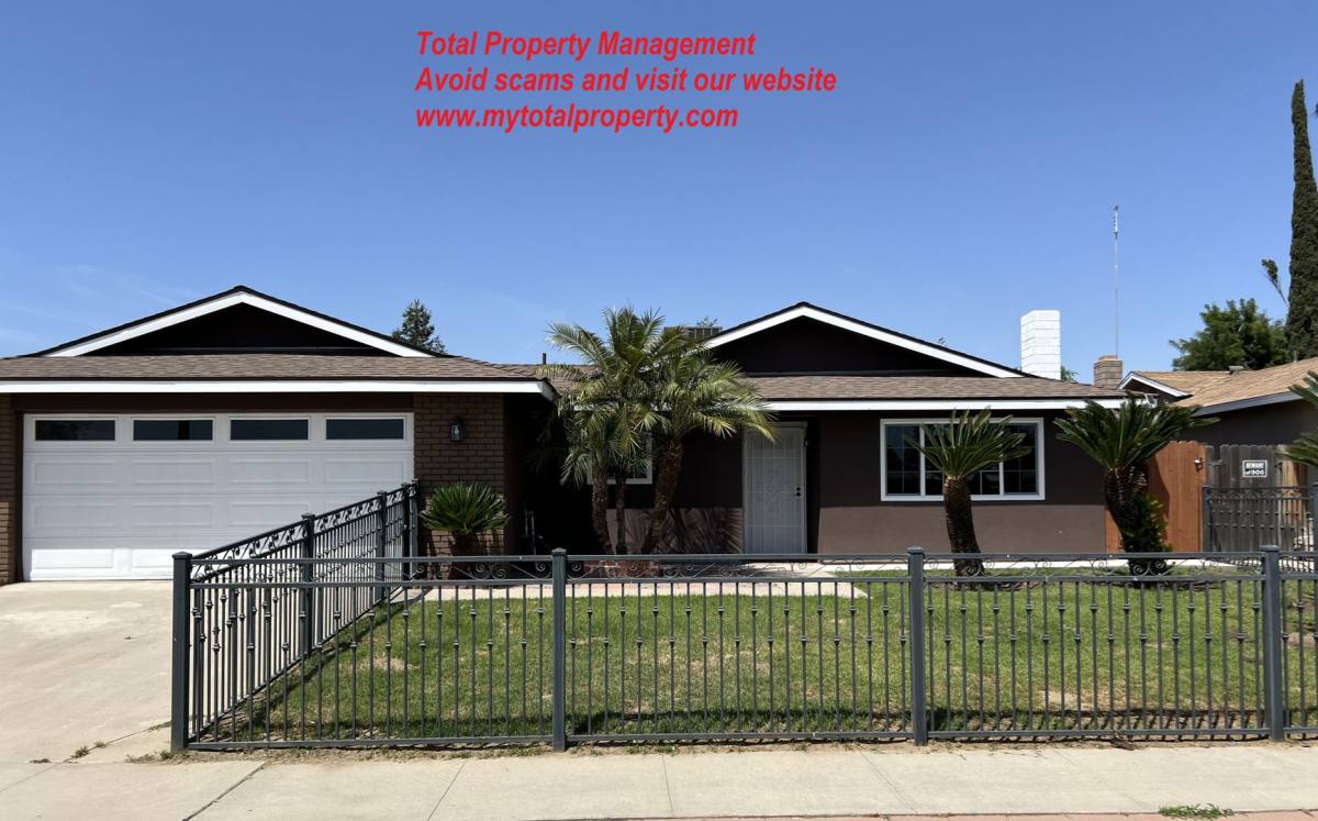 1634 E Levin Ave, Tulare, CA 93274