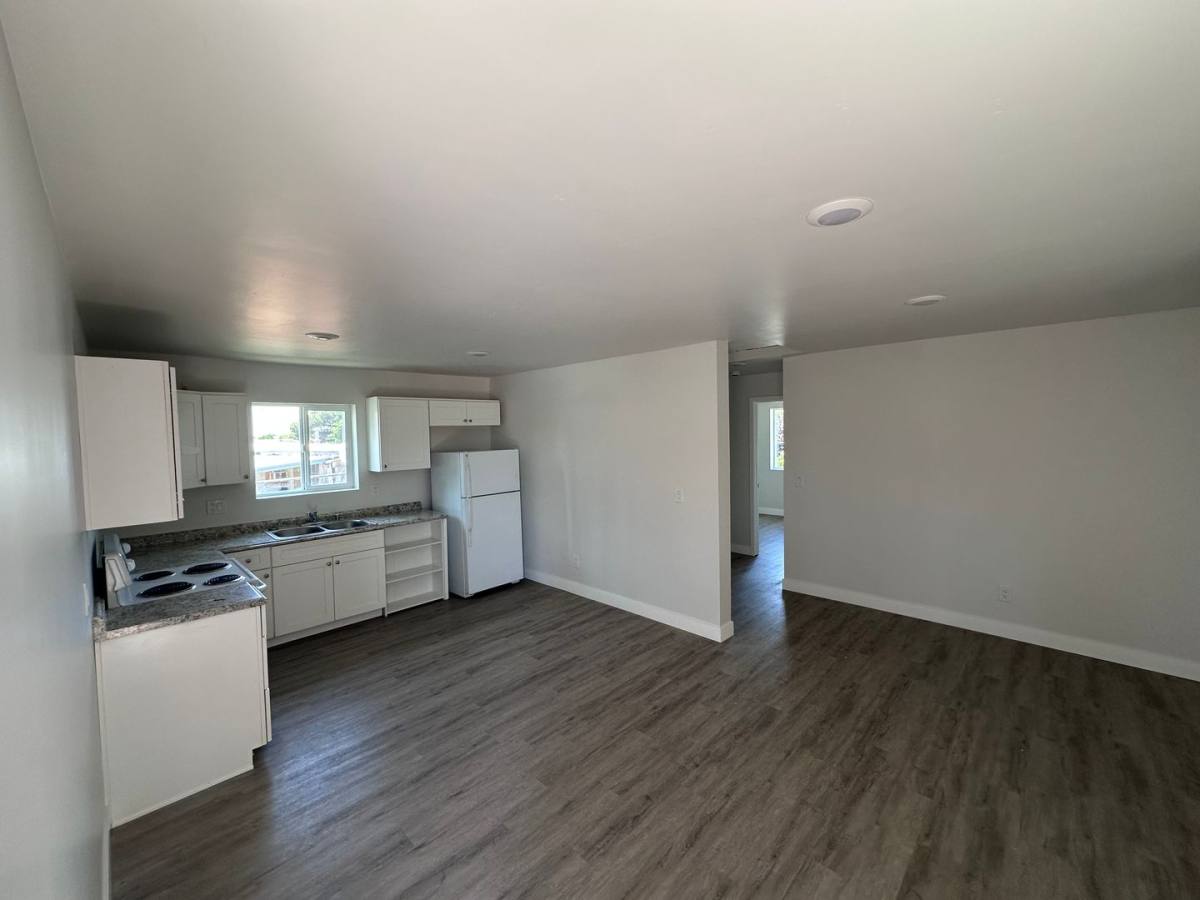 Apartment for rent at 218 Doolittle Dr, Roseville, CA 95747