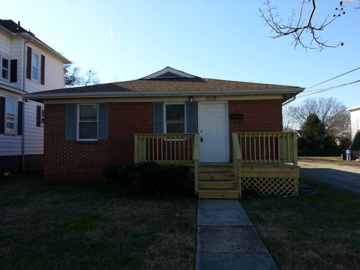 House for rent at 1312 Jackson Ave, Chesapeake, VA 23324