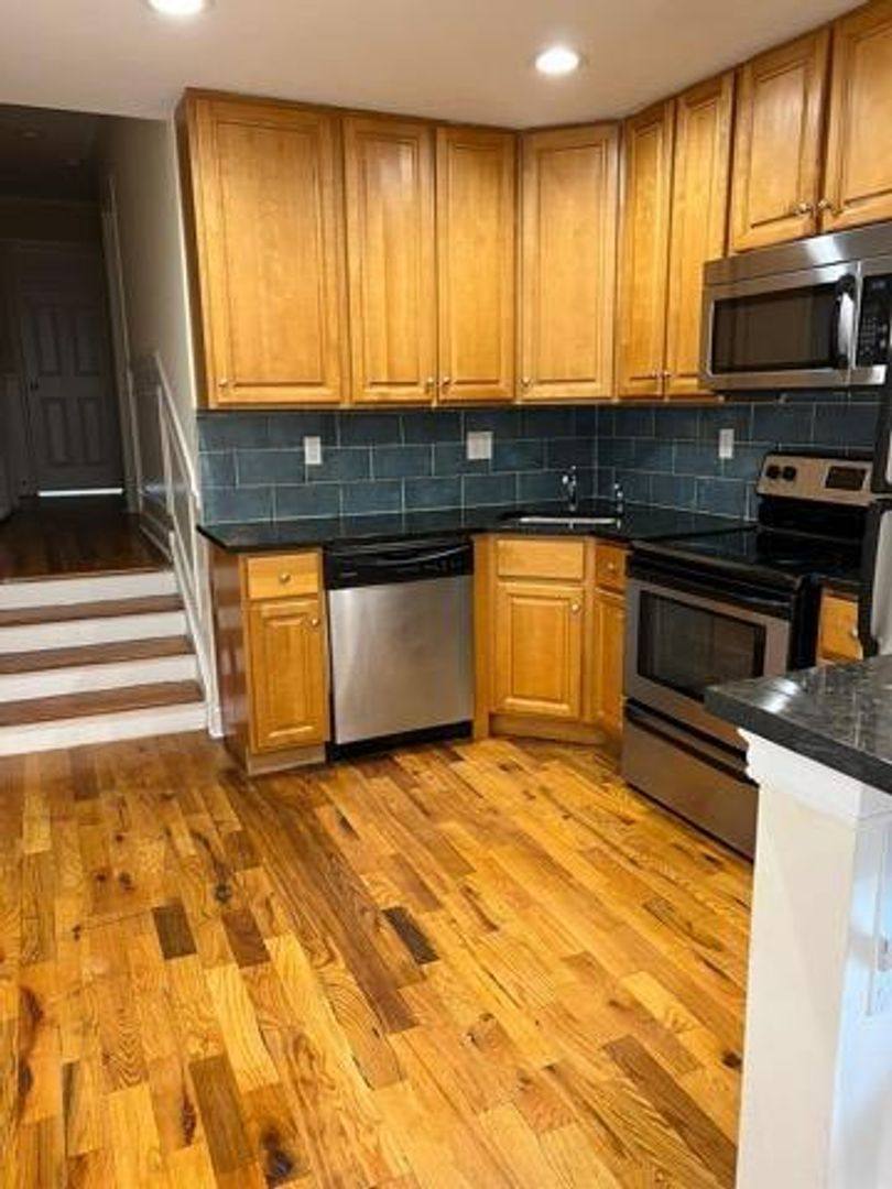 Apartment for rent at 1723 Master St, Philadelphia, PA 19121