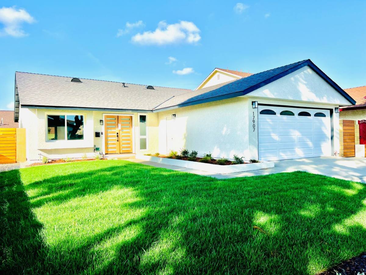 House for rent at 17907 Pires Ave, Cerritos, CA 90703
