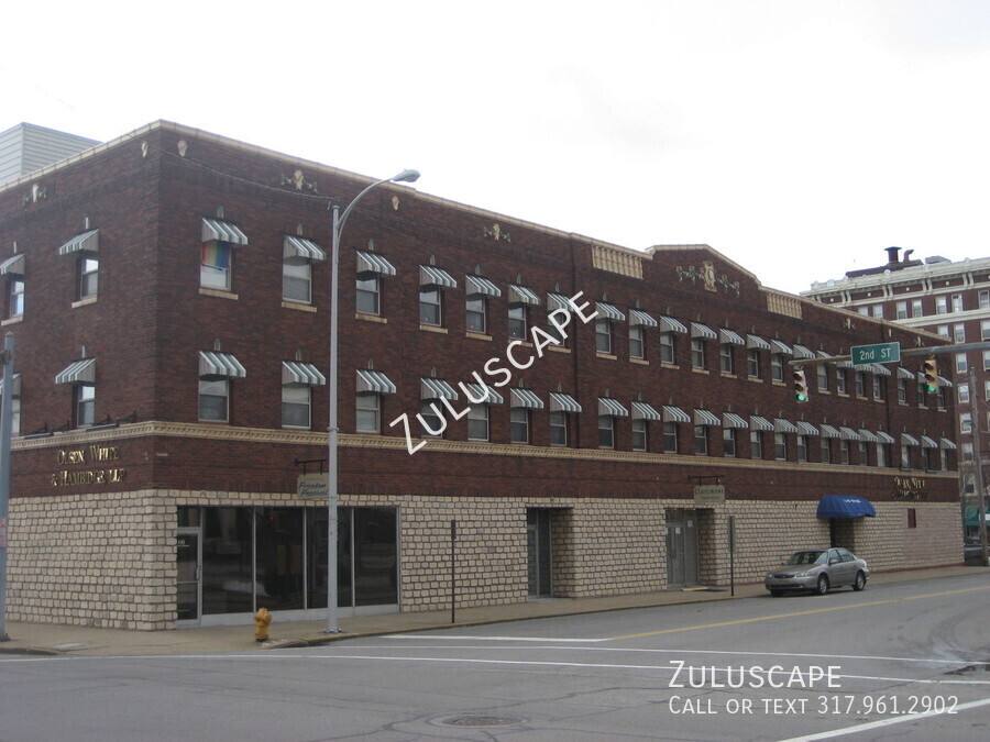 Apartment for rent at 101 SE 2nd St #311, Evansville, IN 47708