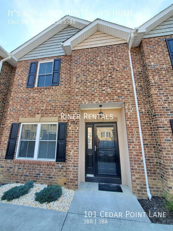 Townhouse for rent at 101 Cedar Point Lane, Harrisonburg, VA 22802