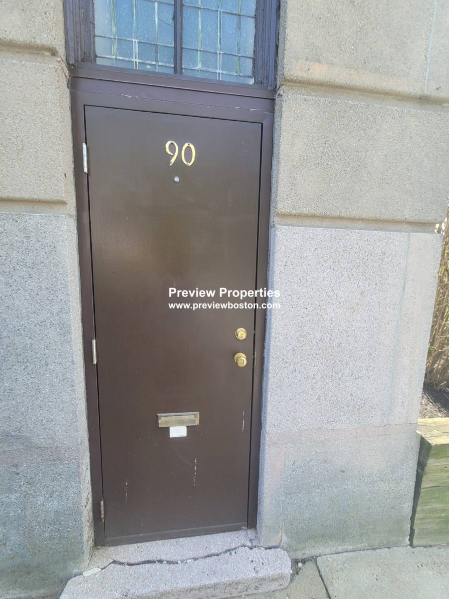 Apartment for rent at 90 Chiswick Rd, Brighton, MA 02135