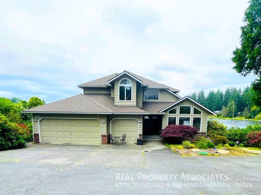 House for rent at 1603 S Lake Stickney Dr, Lynnwood, WA 98087