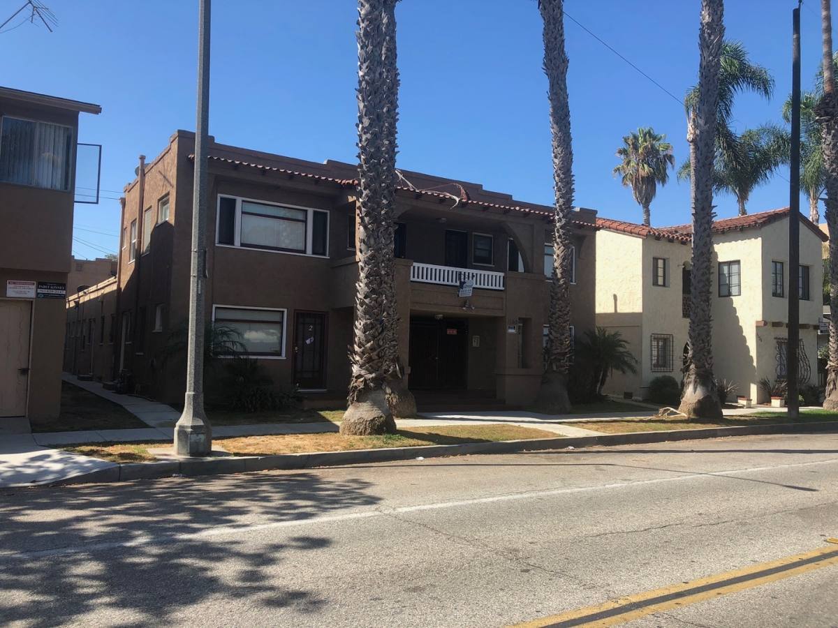 Apartment for rent at 1140 E 3rd St, Long Beach, CA 90802