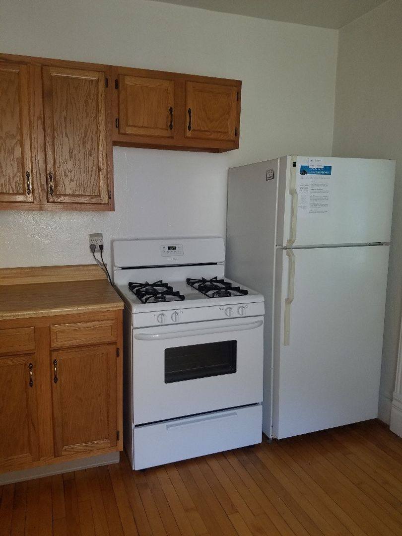 Apartment for rent at 123 Strong Ave, Syracuse, NY 13210