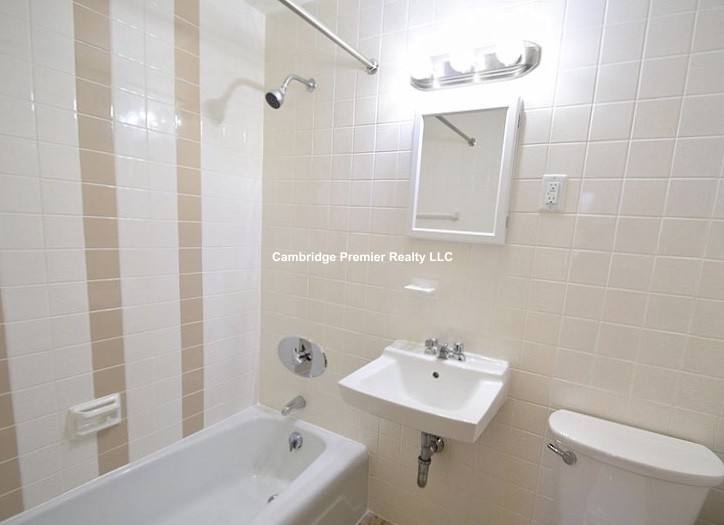 Apartment for rent at 164 Nbeacon St #1, Brighton, MA 02135