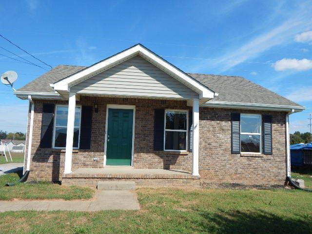 House for rent at 121 Waterford Dr, Oak Grove, KY 42262
