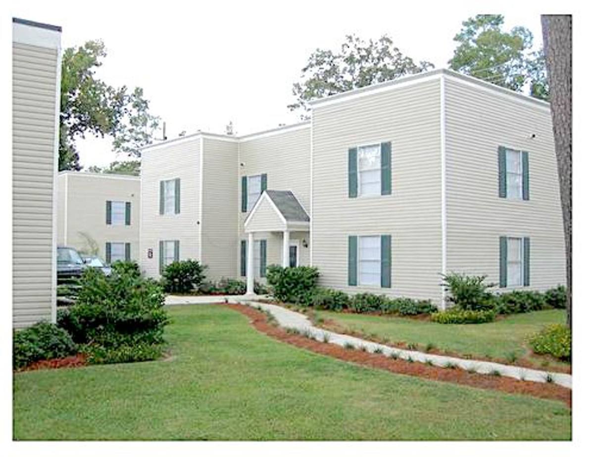 4000 W Florida St, Mandeville, LA 70448 - Apartment for Rent - Image 2