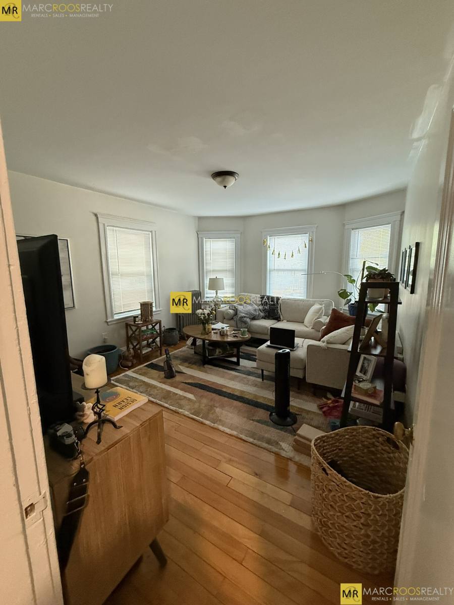 Apartment for rent at 399 Broadway #2, Somerville, MA 02145