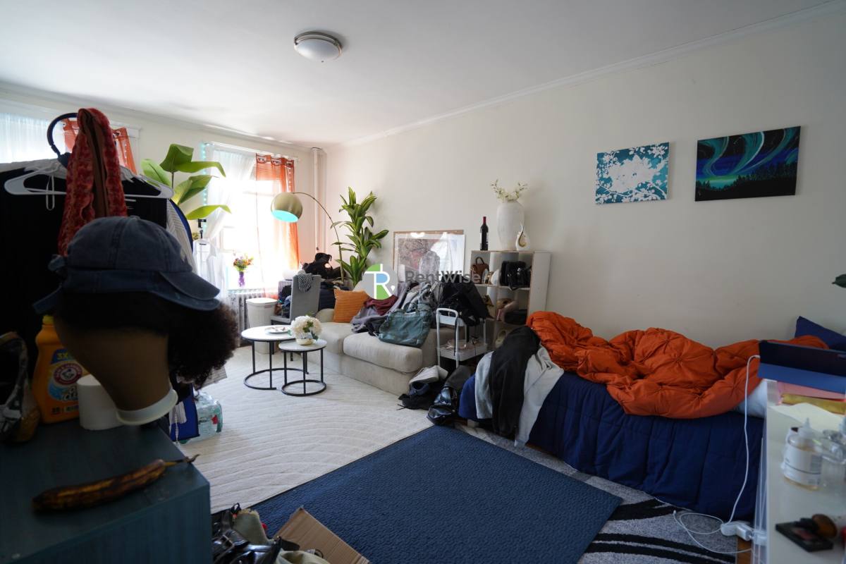 Apartment for rent at 1850 Commonwealth Ave #44, Allston, MA 02134