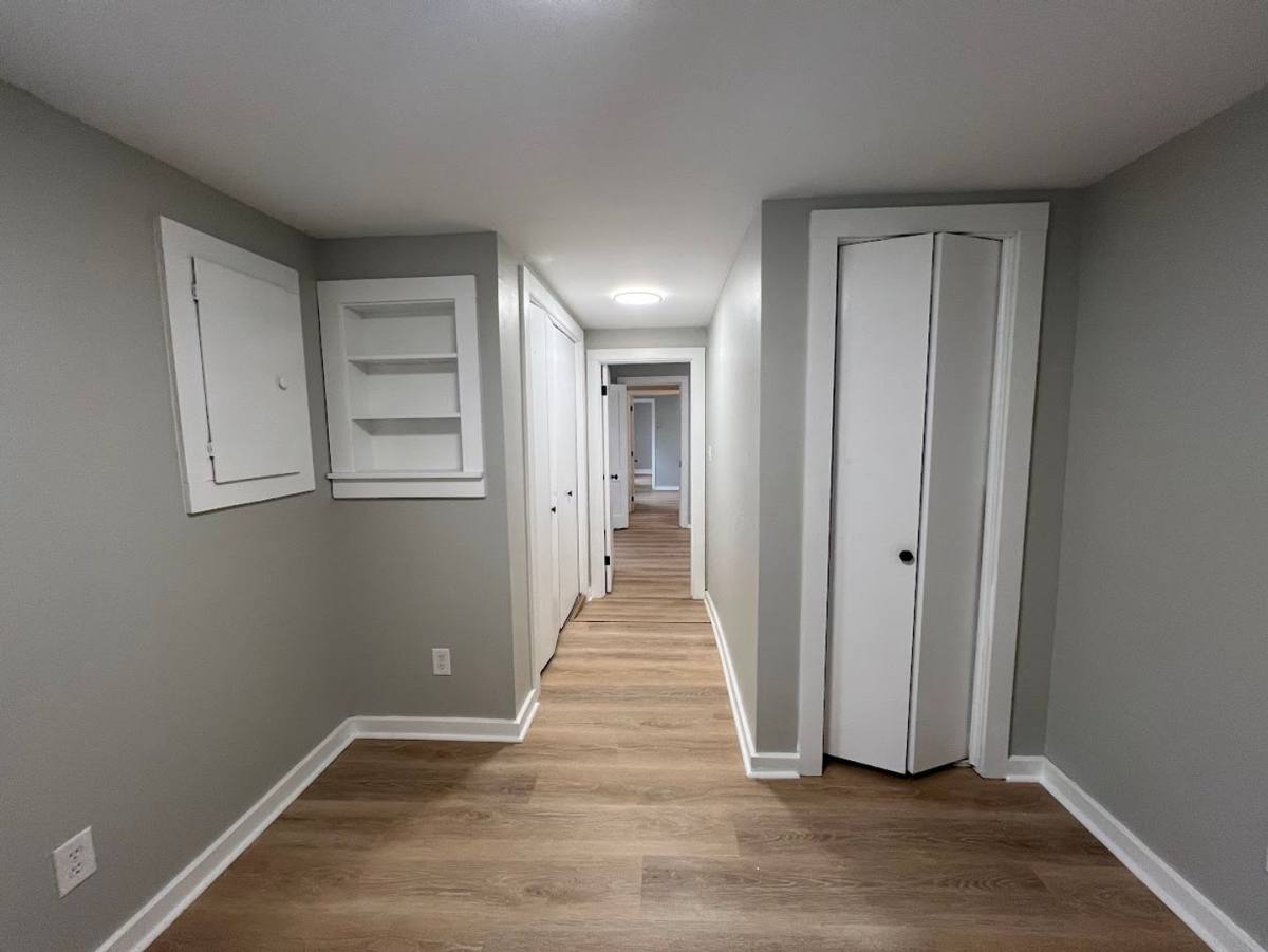Apartment for rent at 8 E S St, West Alexandria, OH 45381