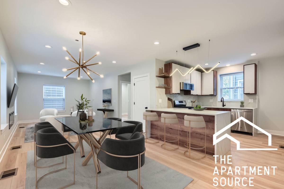 Apartment for rent at 5014 N Rockwell Ave #1S, Chicago, IL 60625