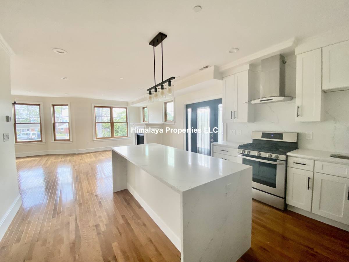 Apartment for rent at 74 Union St #2, Everett, MA 02149