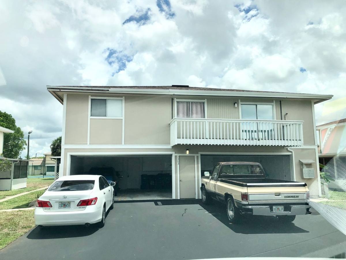 Townhouse for rent at 3303 Royal Canadian Trace #3, Fort Myers, FL 33907