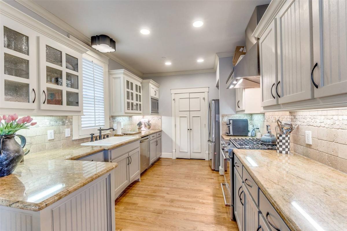 Townhouse for rent at 3444 Rankin St, Dallas, TX 75205