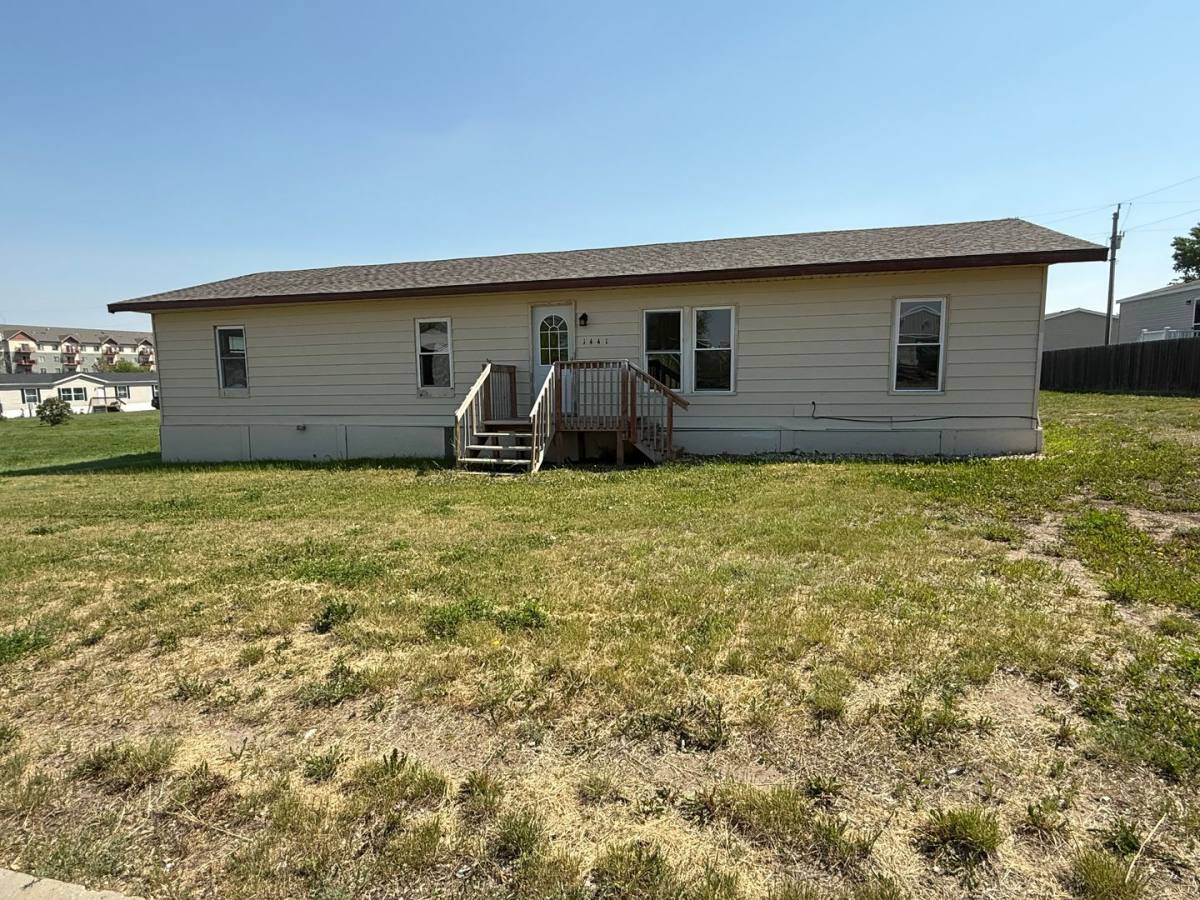 House for rent at 1441 49th St W, Williston, ND 58801