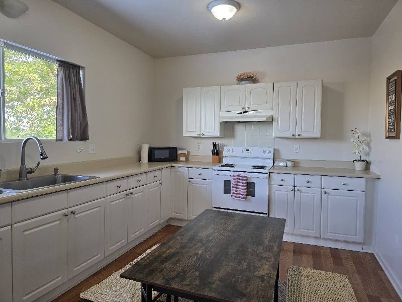 Apartment for rent at 83 Anuenue St #UPSTAIRS, Hilo, HI 96720
