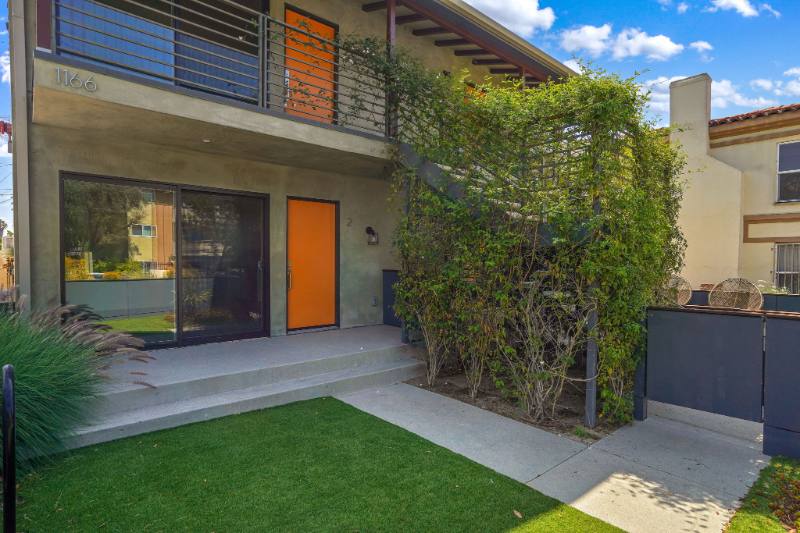 Apartment for rent at 1166 S Cochran, Los Angeles, CA 90019