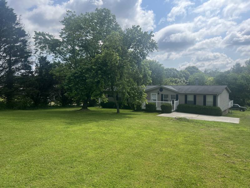 House for rent at 725 Bandy Rd, Ringgold, GA 30736