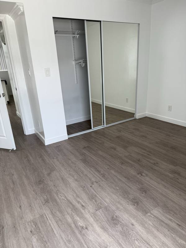 Apartment for rent at 6040-6042 Barton Ave, Los Angeles, CA 90038