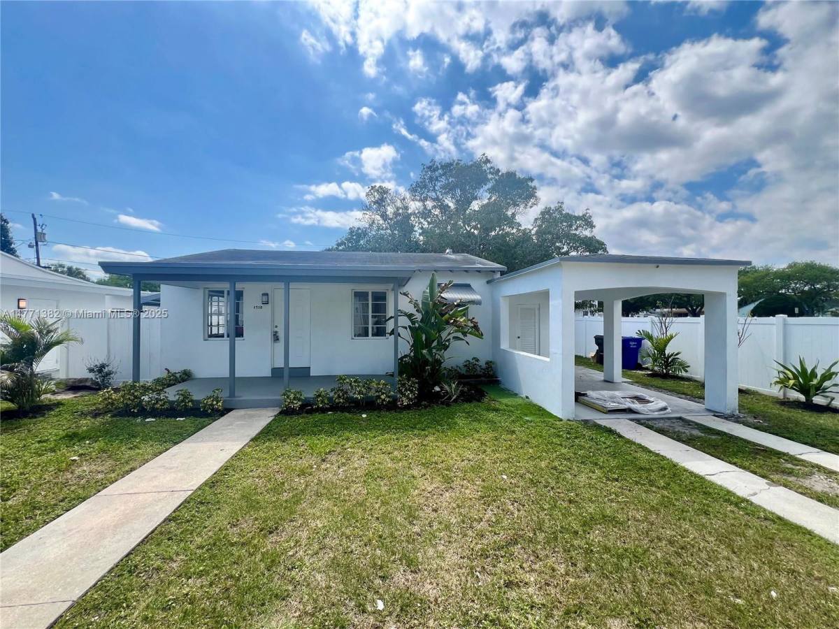 House for rent at 1710 Arthur St, Hollywood, FL 33020