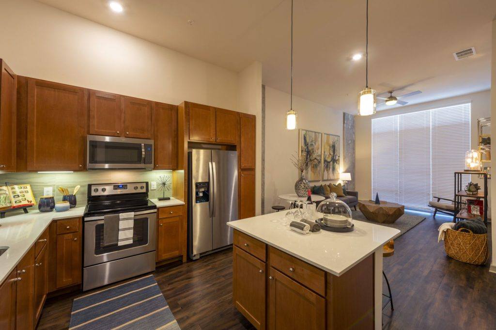 Apartment for rent at 1711 Caroline St #538, Houston, TX 77002