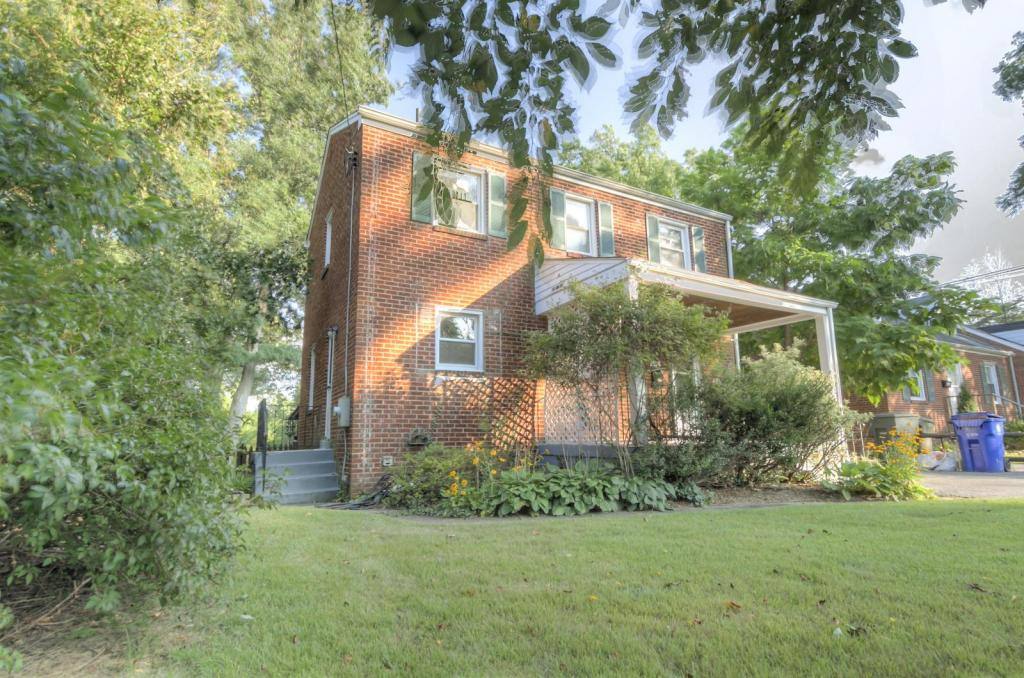 House for rent at 8411 Potomac Ave, College Park, MD 20740