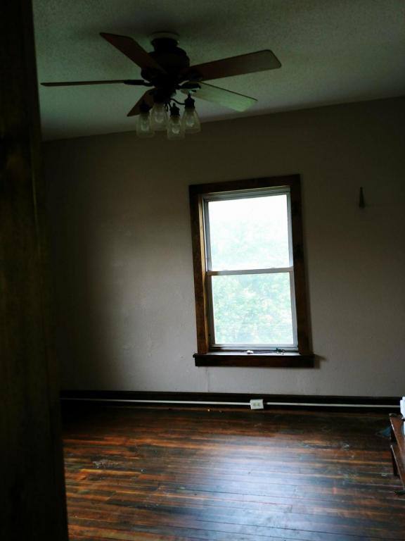 Apartment for rent at 118 E Railroad #3, Lena, IL 61048