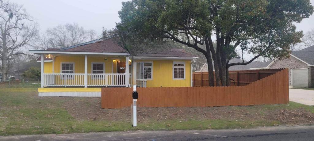 House for rent at 734 Nicholson Ave, Long Beach, MS 39560