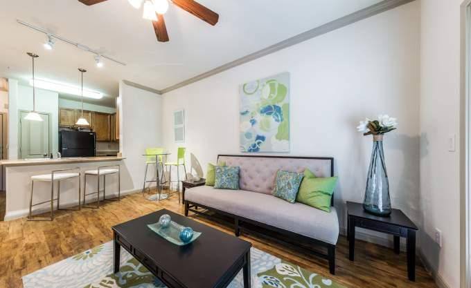 Apartment for rent at 501 Sarah Deel Dr #1047, Webster, TX 77598