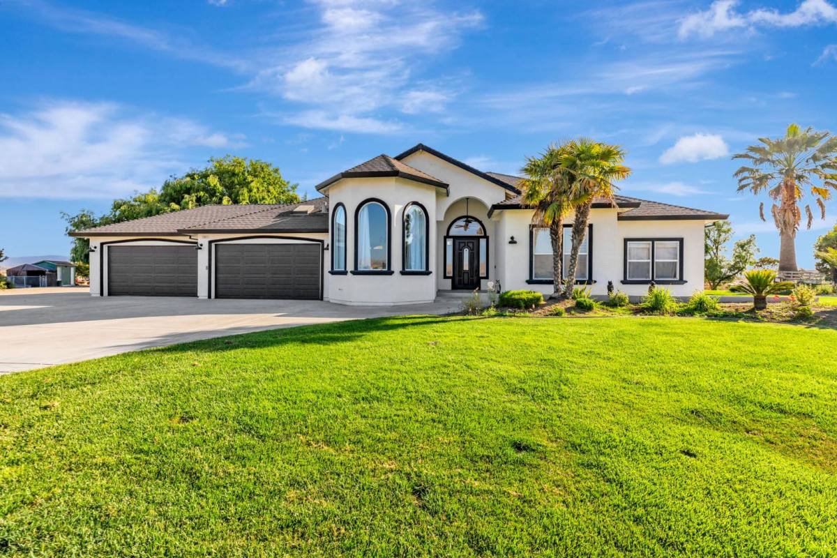 House for rent at 1353 Perry Court, Hollister, CA 95023