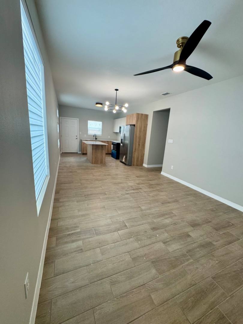 Apartment for rent at 525 N Delaware St #APR- 1, Mission, TX 78573