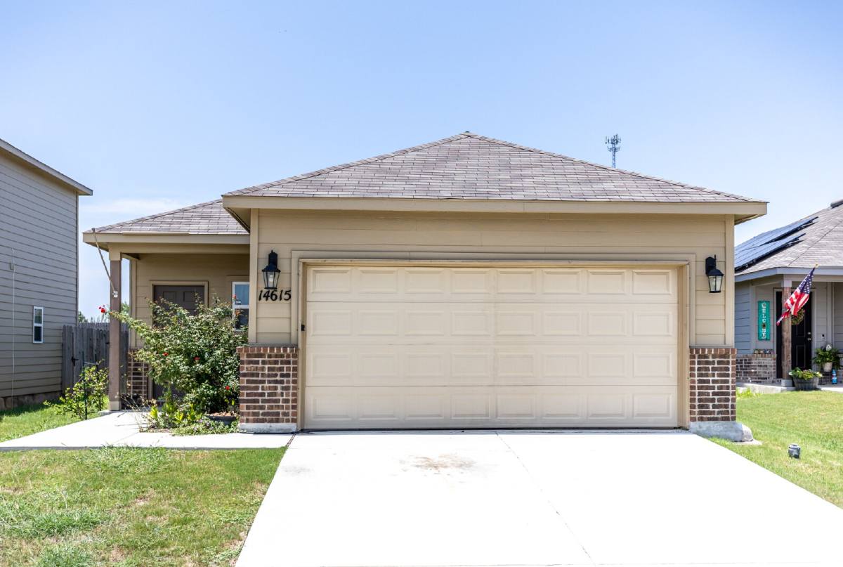 House for rent at 14615 Stirrup Trace, Elmendorf, TX 78112