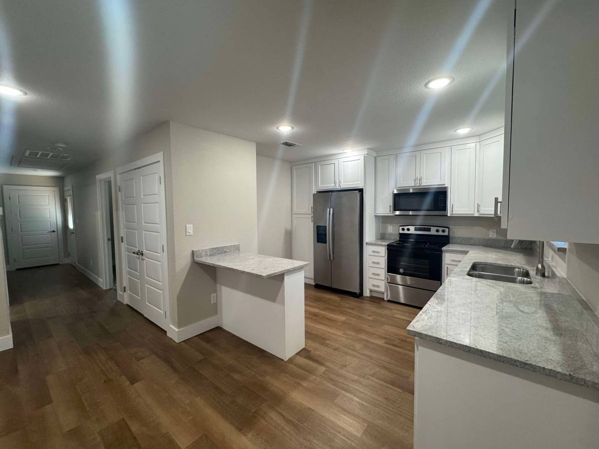 Townhouse for rent at 1323 Bunny Rabbit Rd, Athens, TX 75751