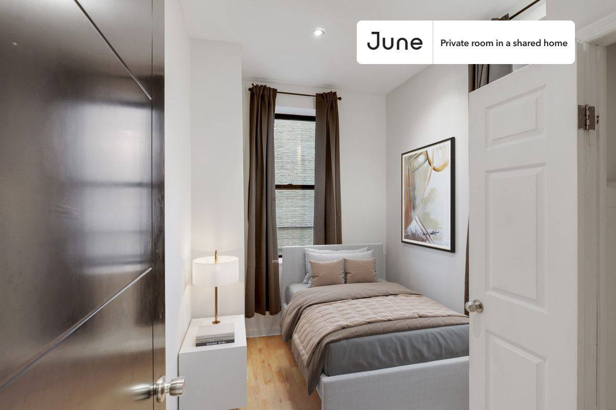 Apartment for rent at 342 Manhattan Ave, New York, NY 10026