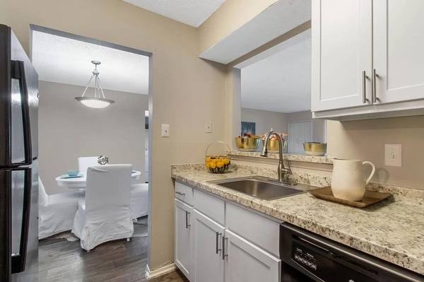 Townhouse for rent at City Summit, 9 Bluffcreek Dr #908, San Antonio, TX 78229