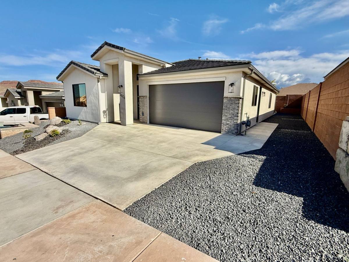 House for rent at 3604 W 185 N, Hurricane, UT 84737