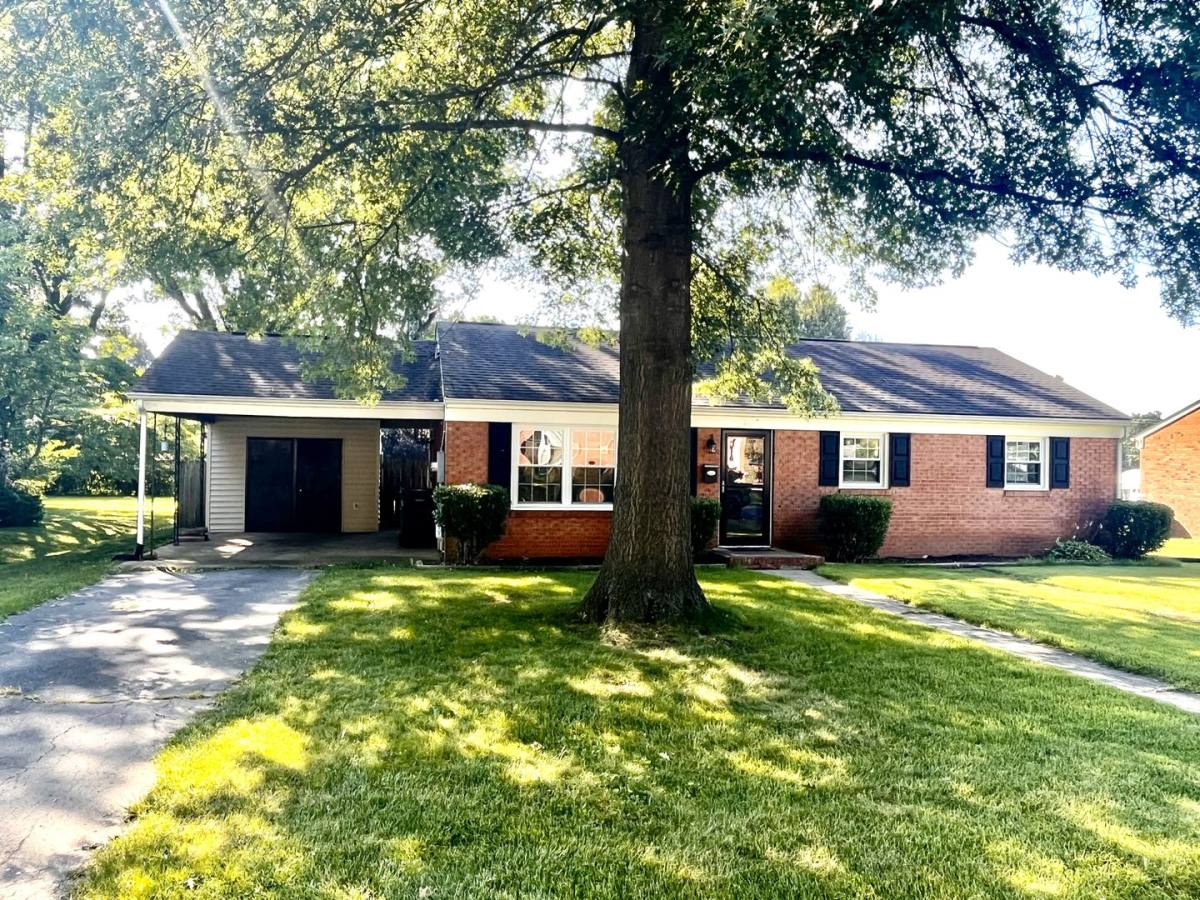 House for rent at 406 Barbee St, Bridgewater, VA 22812
