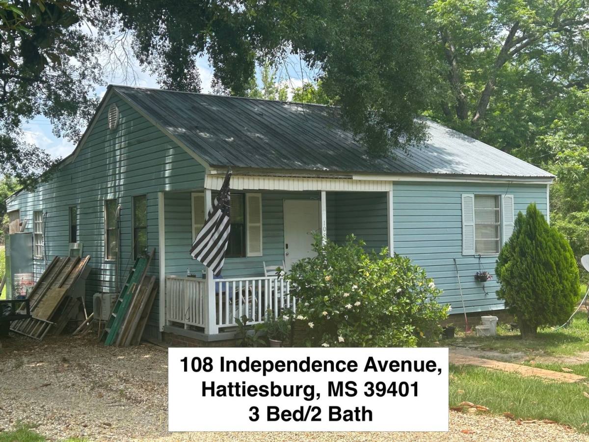 108 Independence Ave, Hattiesburg, MS 39401