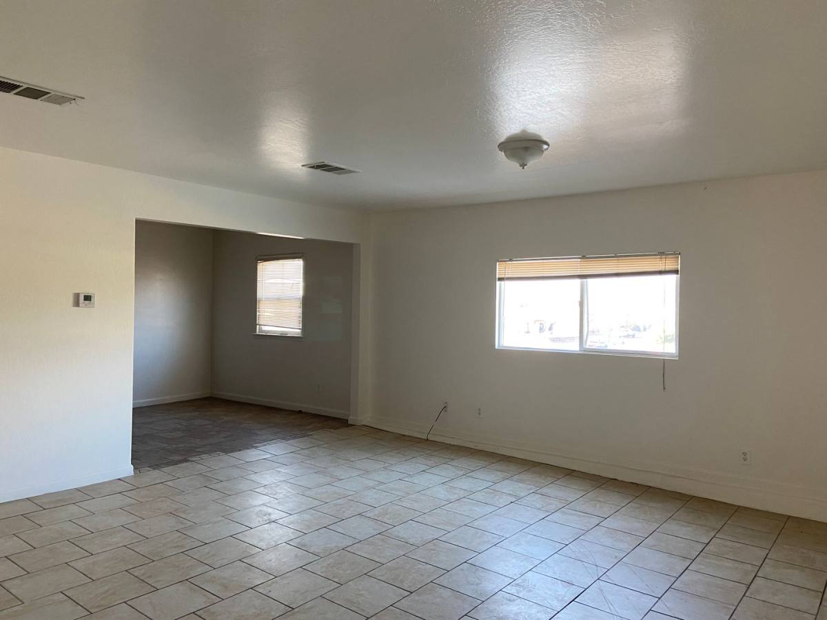 Apartment for rent at 520-530 Union Ave, Bakersfield, CA 93307