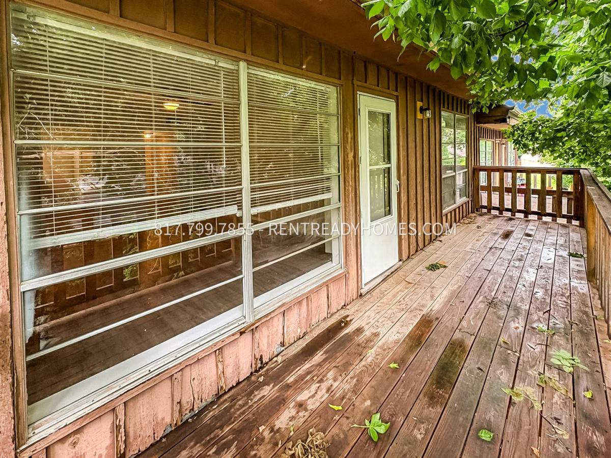 House for rent at 6032 Westridge Lane #204, Fort Worth, TX 76116