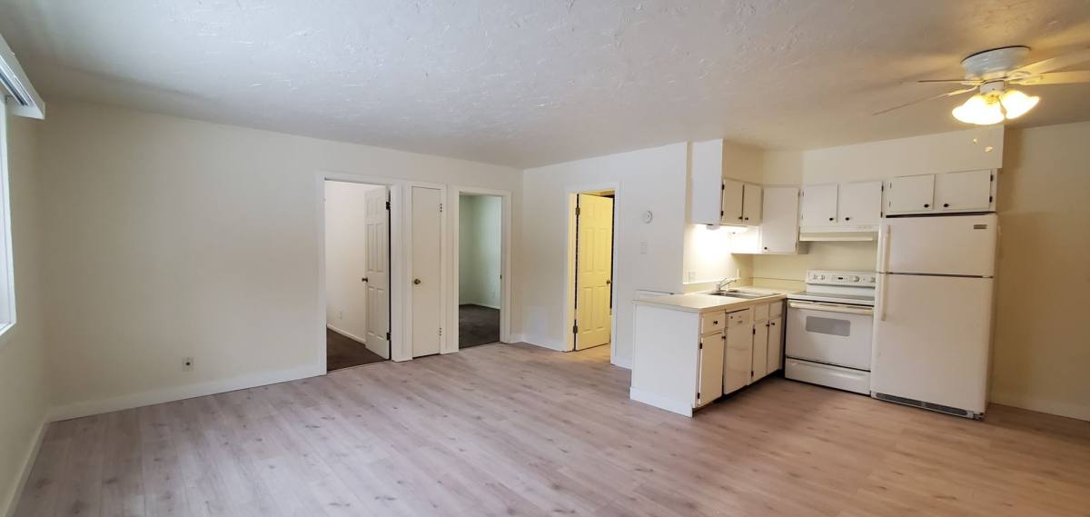 Apartment for rent at 2500 Holiday Rd, Traverse City, MI 49686