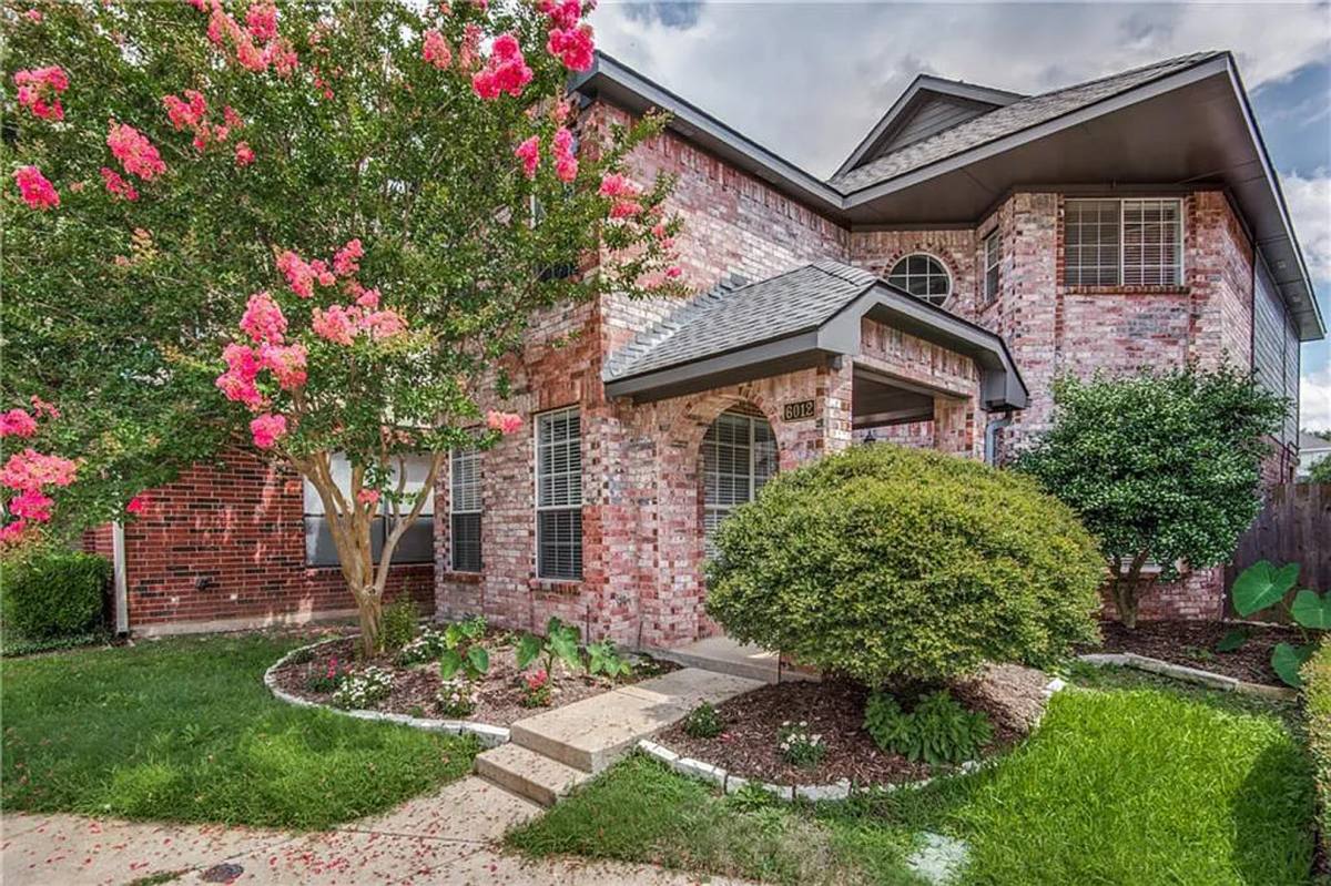 House for rent at 6012 Barrington Court, Dallas, TX 75252