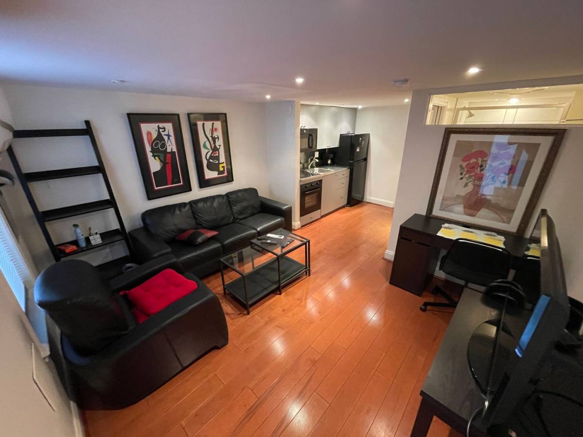 Apartment for rent at 211 C St NE, Washington, DC 20002