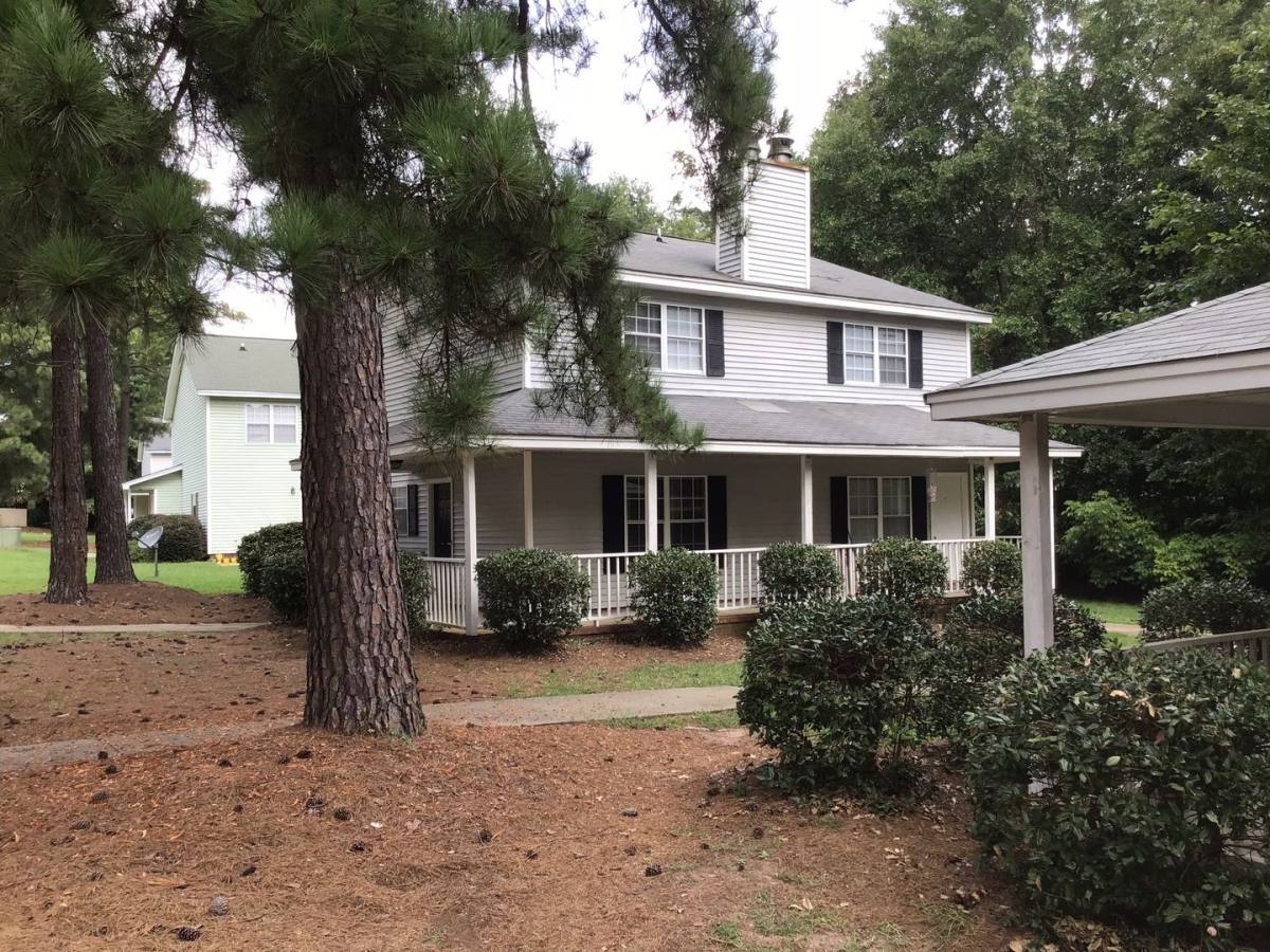 Townhouse for rent at 113 Country Town Dr, Columbia, SC 29212