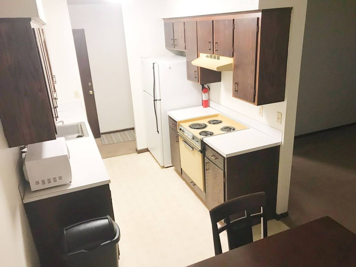Apartment for rent at 1236 Edgewood Dr, Thief River Falls, MN 56701